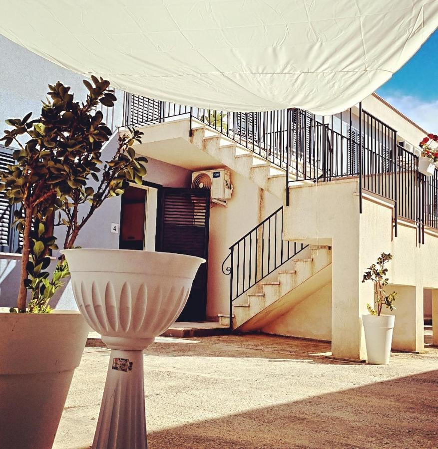 Sud 12 - Ville Sul Mediterraneo Apart Hotel Mazara del Vallo Exteriör bild